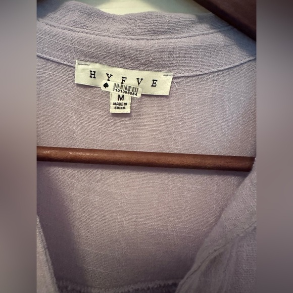 Women’s Hyfve Light Purple Button Down, size Medium - Picture 5 of 7